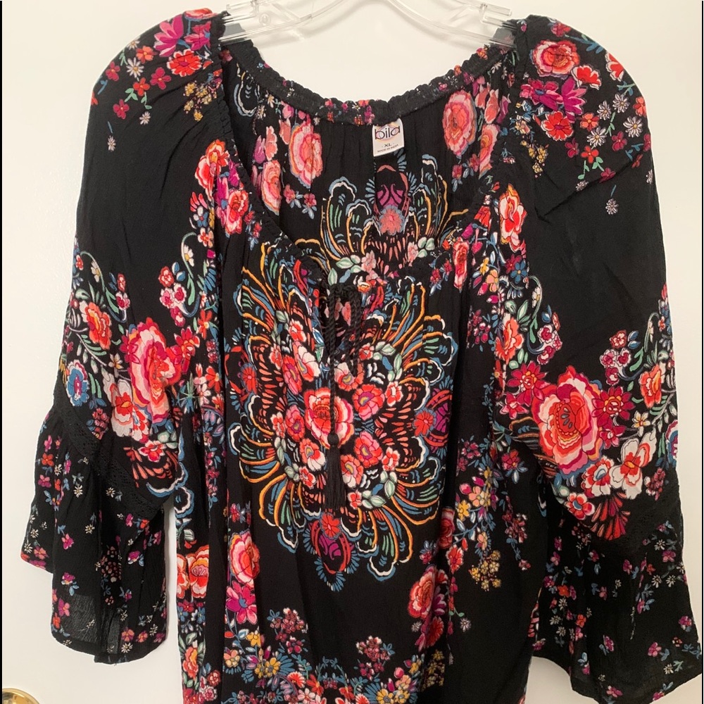 Women’s top o
